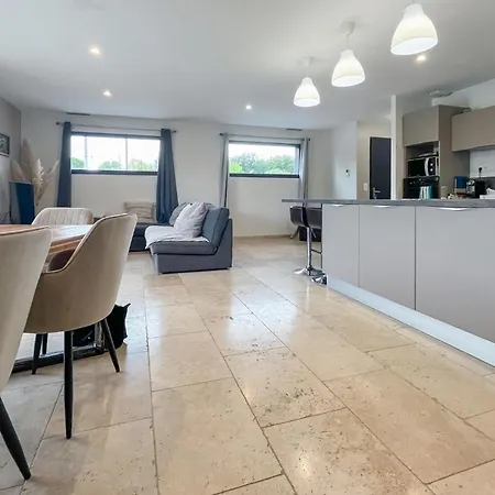 Lovely In St-genies-de-comolas 別荘 *