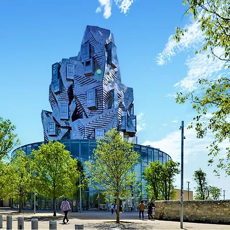 別荘 Lovely In St-genies-de-comolas *